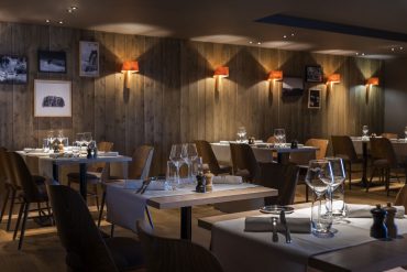 Restaurant Les Menuires Cheese and the Forest